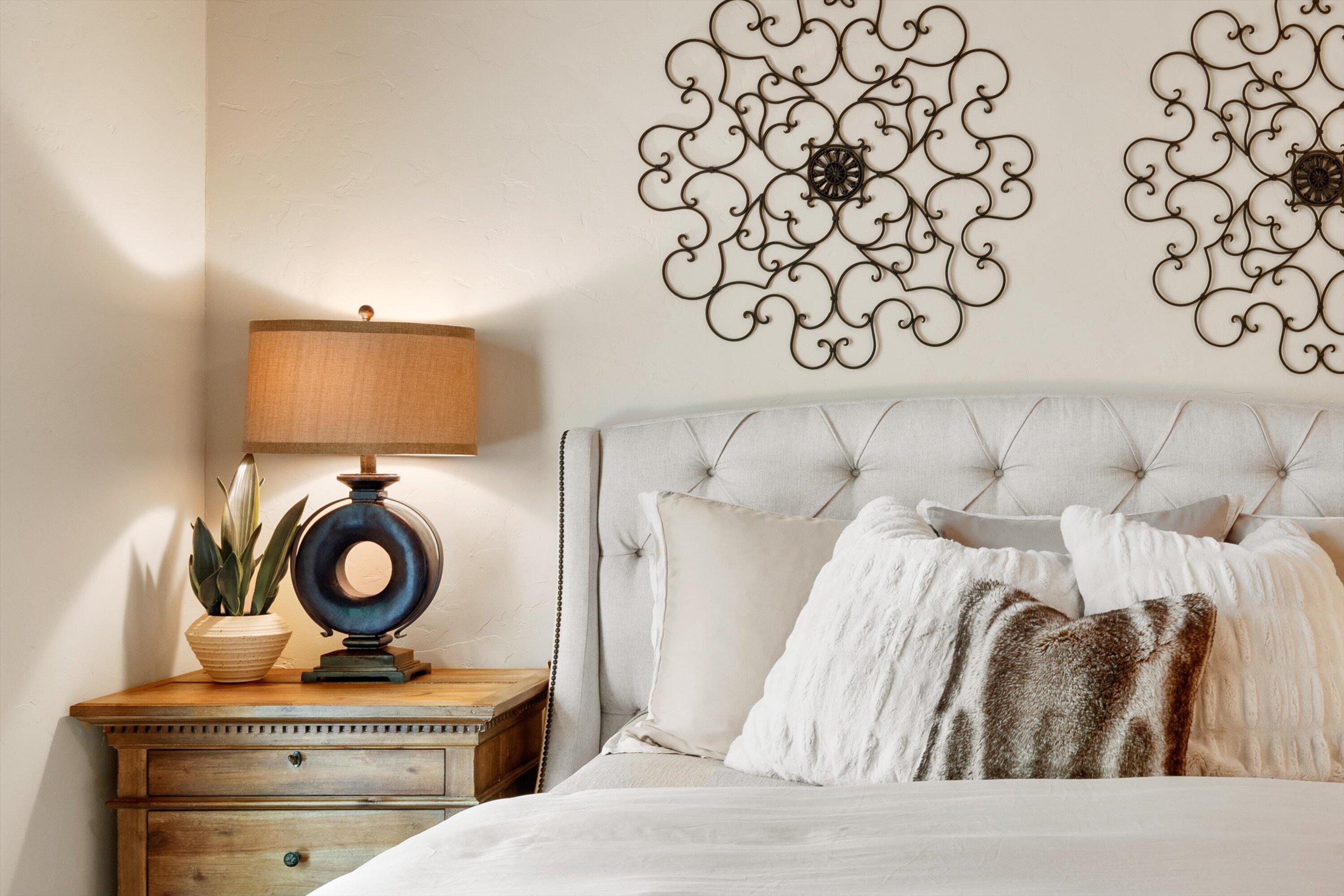 Broken Top - Residential