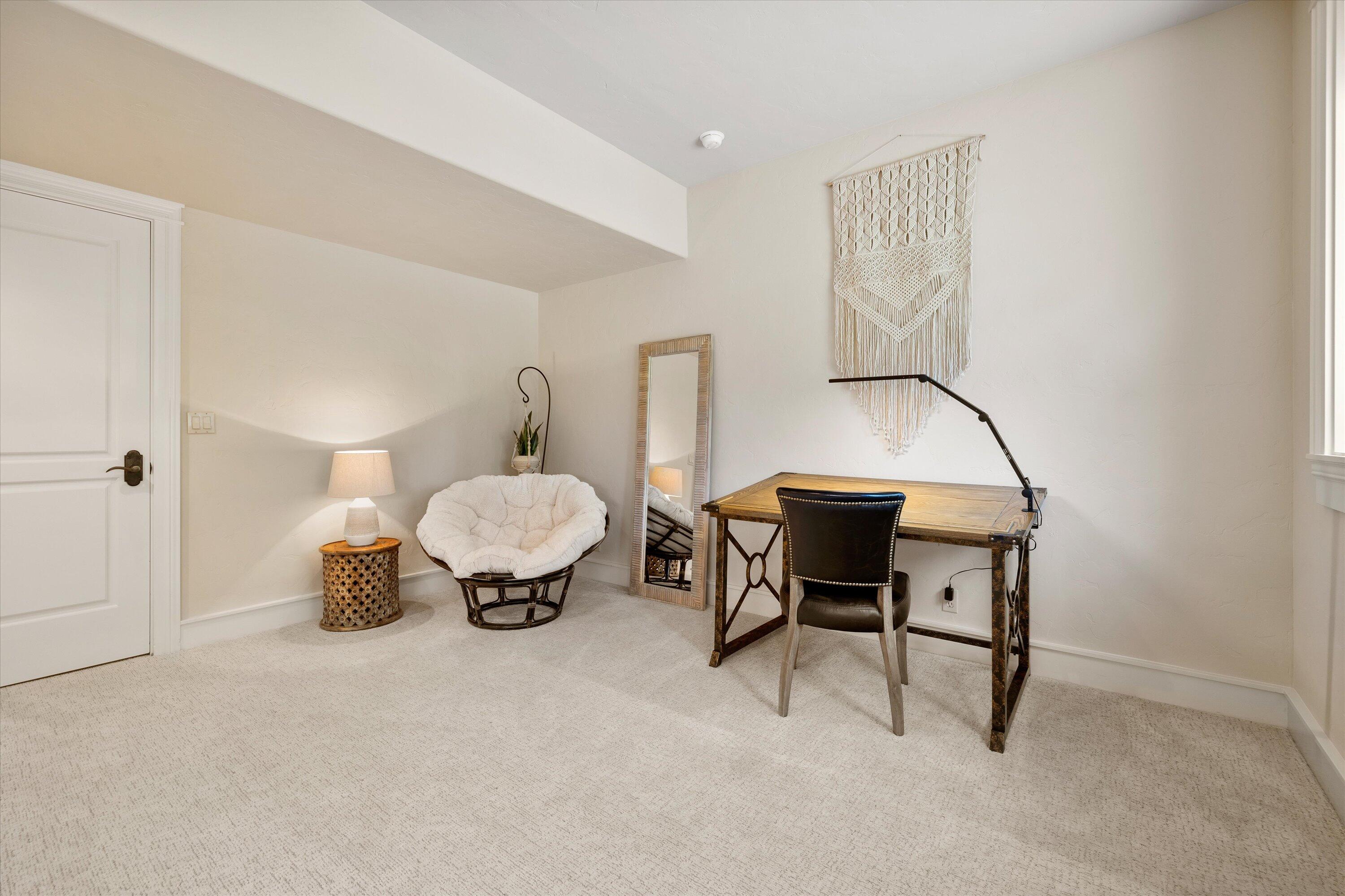 Broken Top - Residential