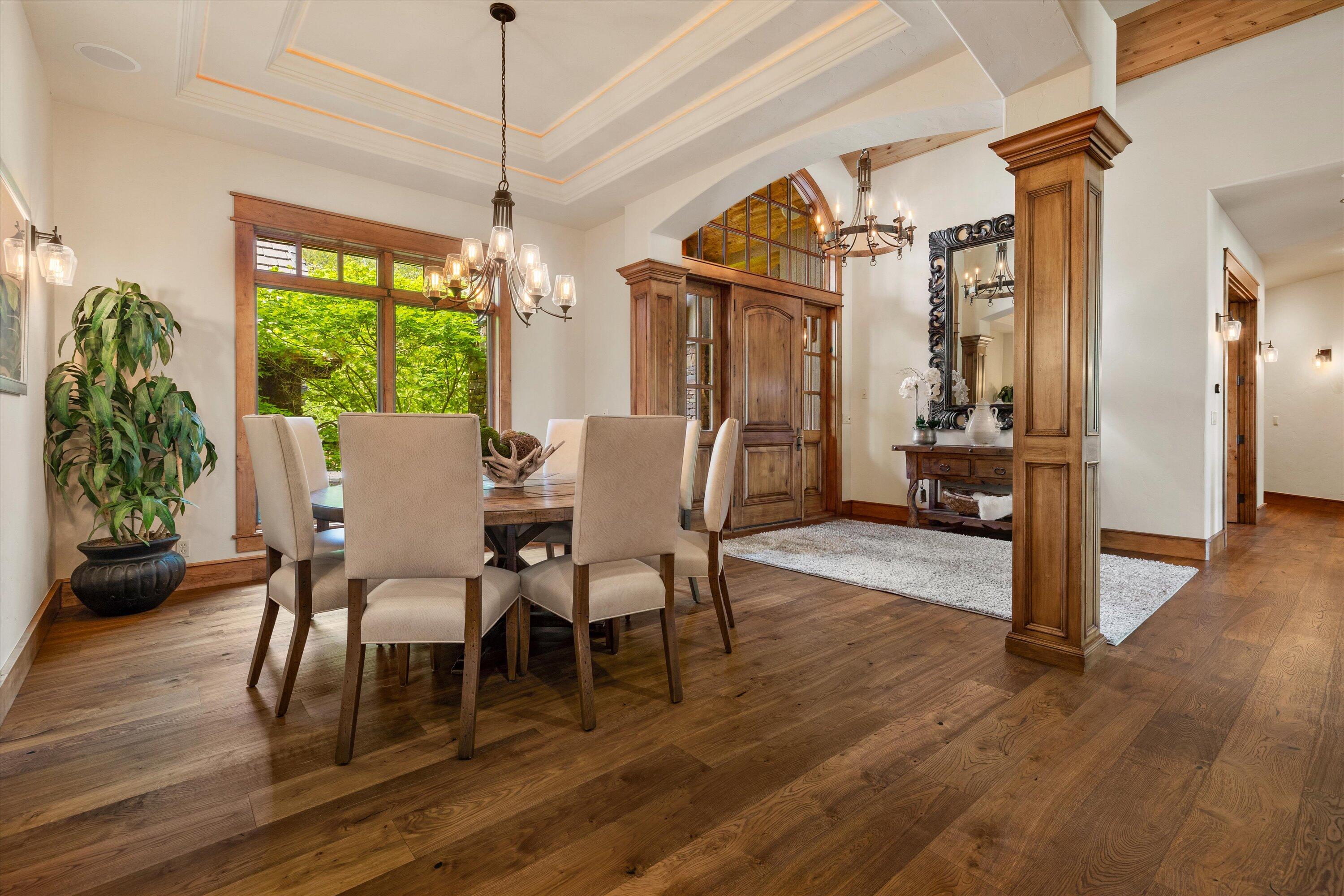 Broken Top - Residential