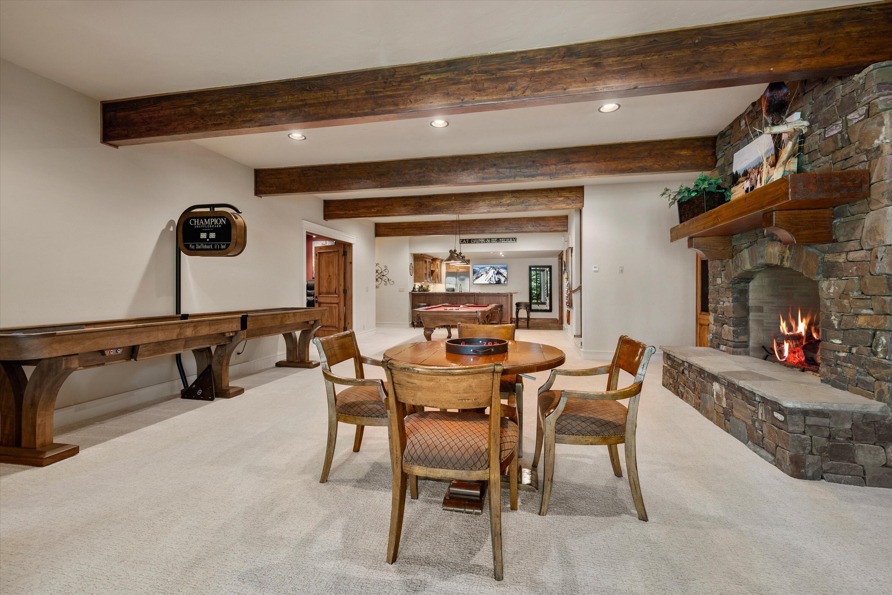 Broken Top - Residential