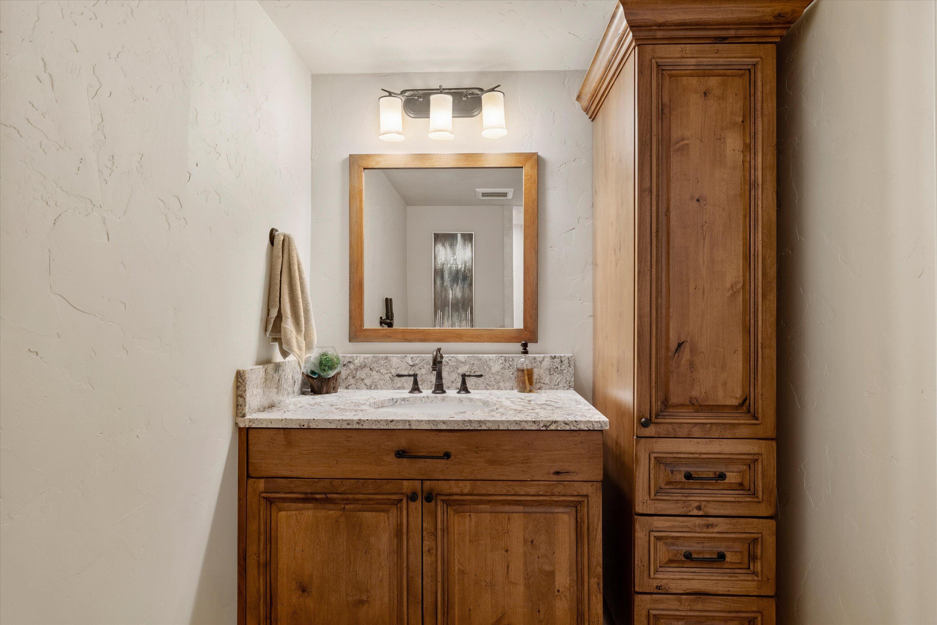 Broken Top - Residential