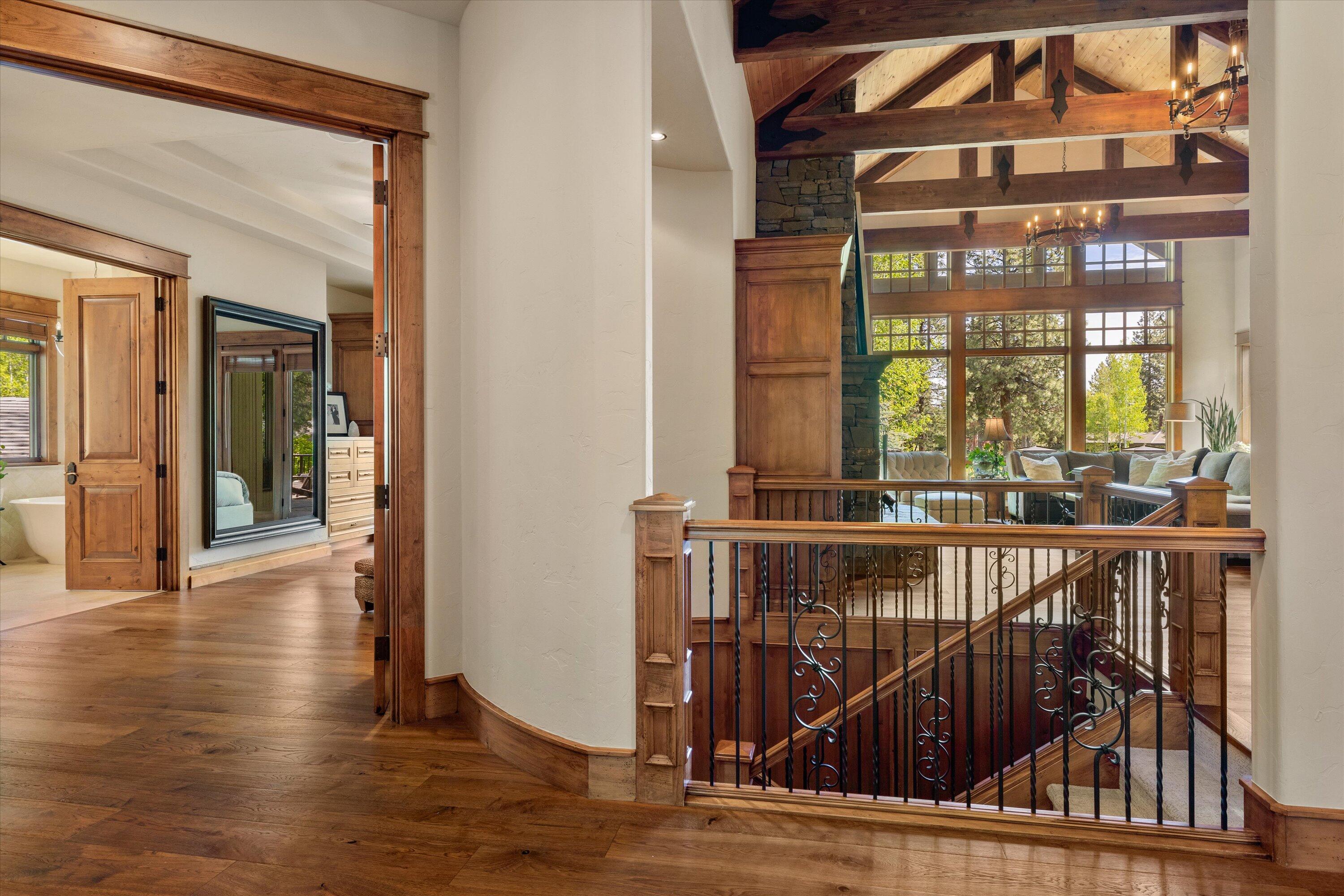 Broken Top - Residential