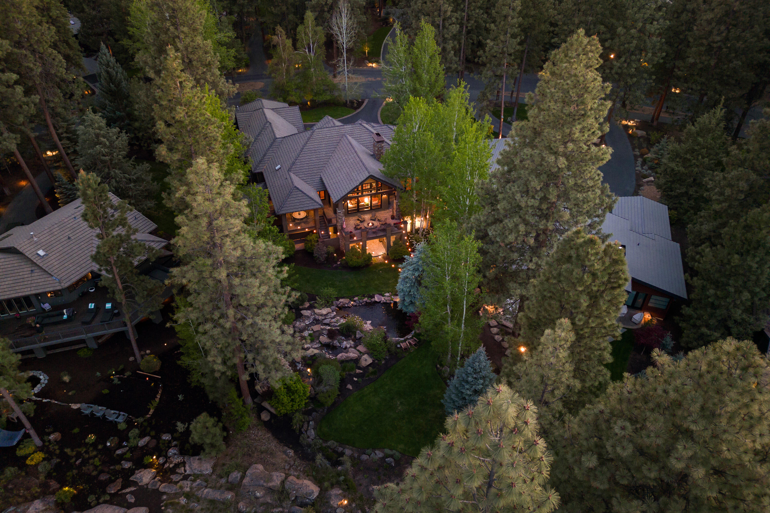 Broken Top - Residential