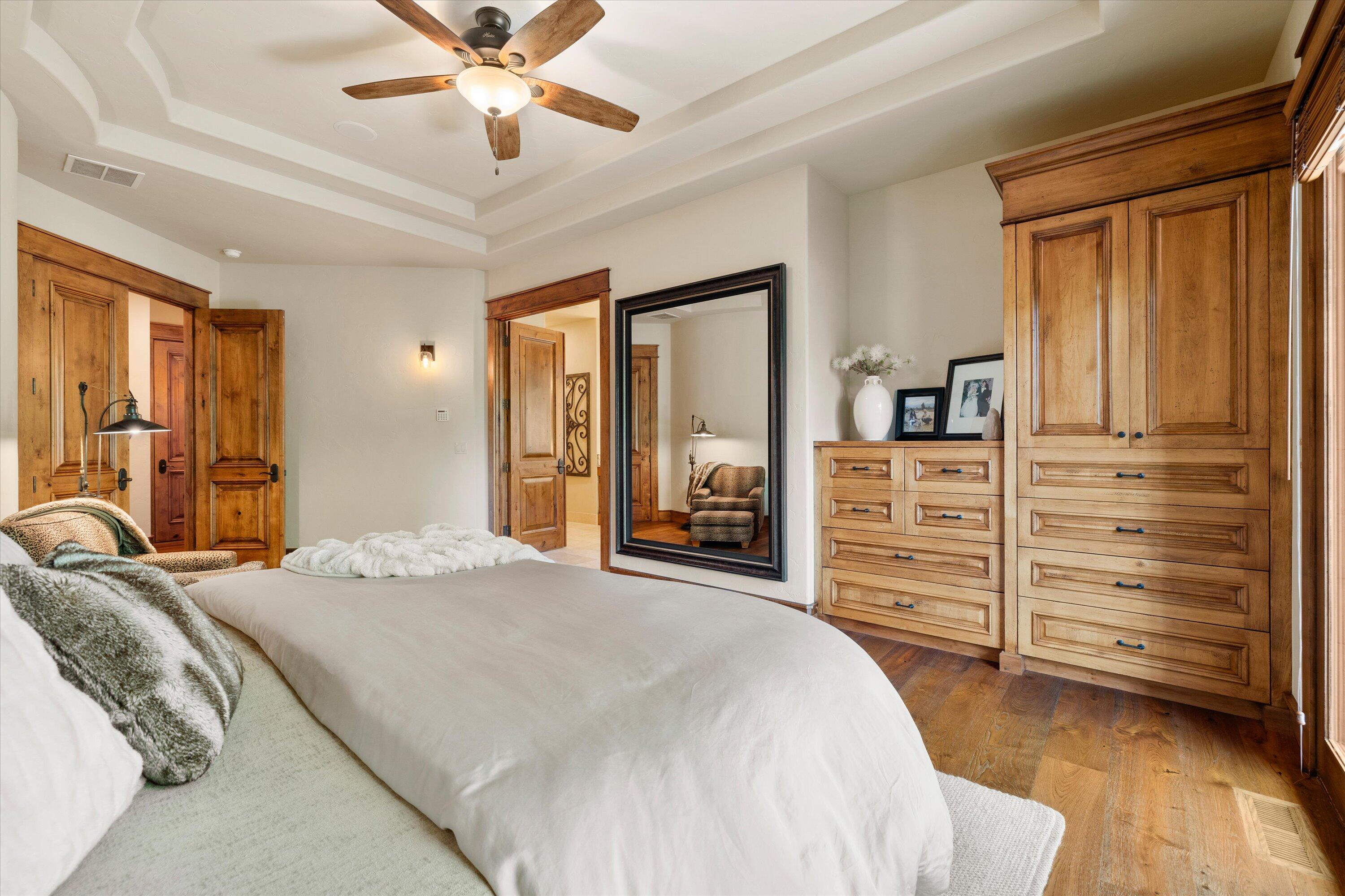 Broken Top - Residential