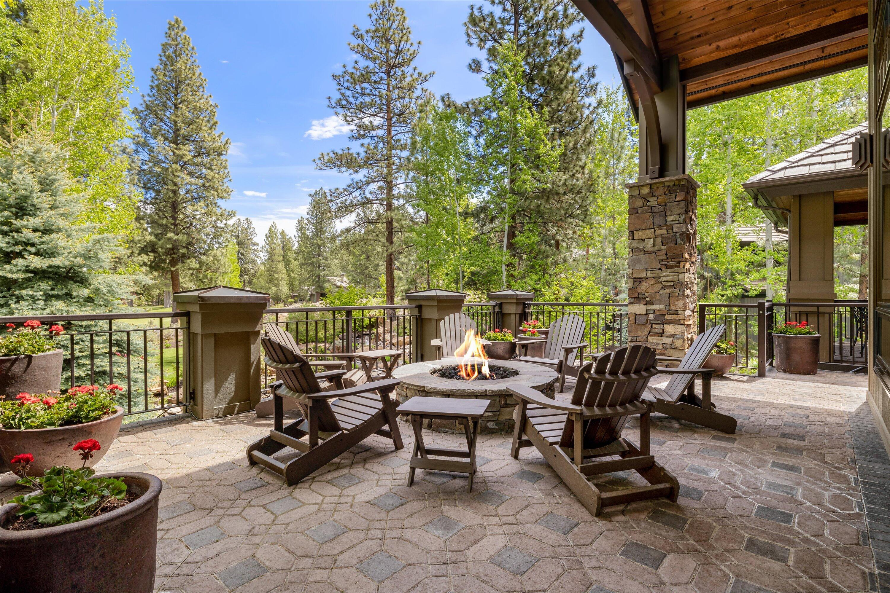 Broken Top - Residential