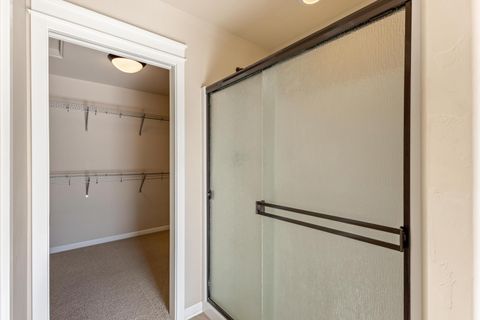 Tiny photo for 950 NE Steins Pillar Drive, Prineville, OR 97754 (MLS # 220214945)