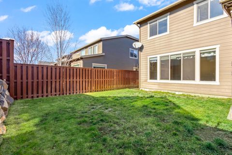 Tiny photo for 950 NE Steins Pillar Drive, Prineville, OR 97754 (MLS # 220214945)