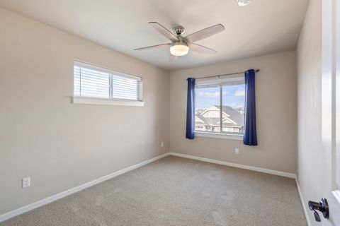 Tiny photo for 950 NE Steins Pillar Drive, Prineville, OR 97754 (MLS # 220214945)