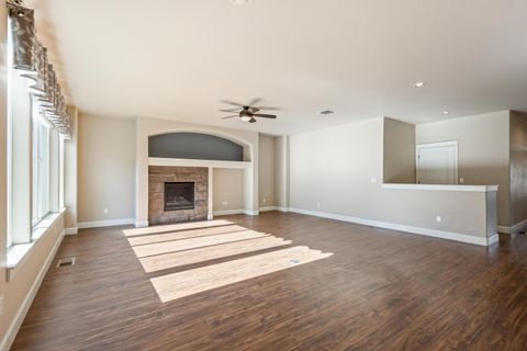 Tiny photo for 950 NE Steins Pillar Drive, Prineville, OR 97754 (MLS # 220214945)