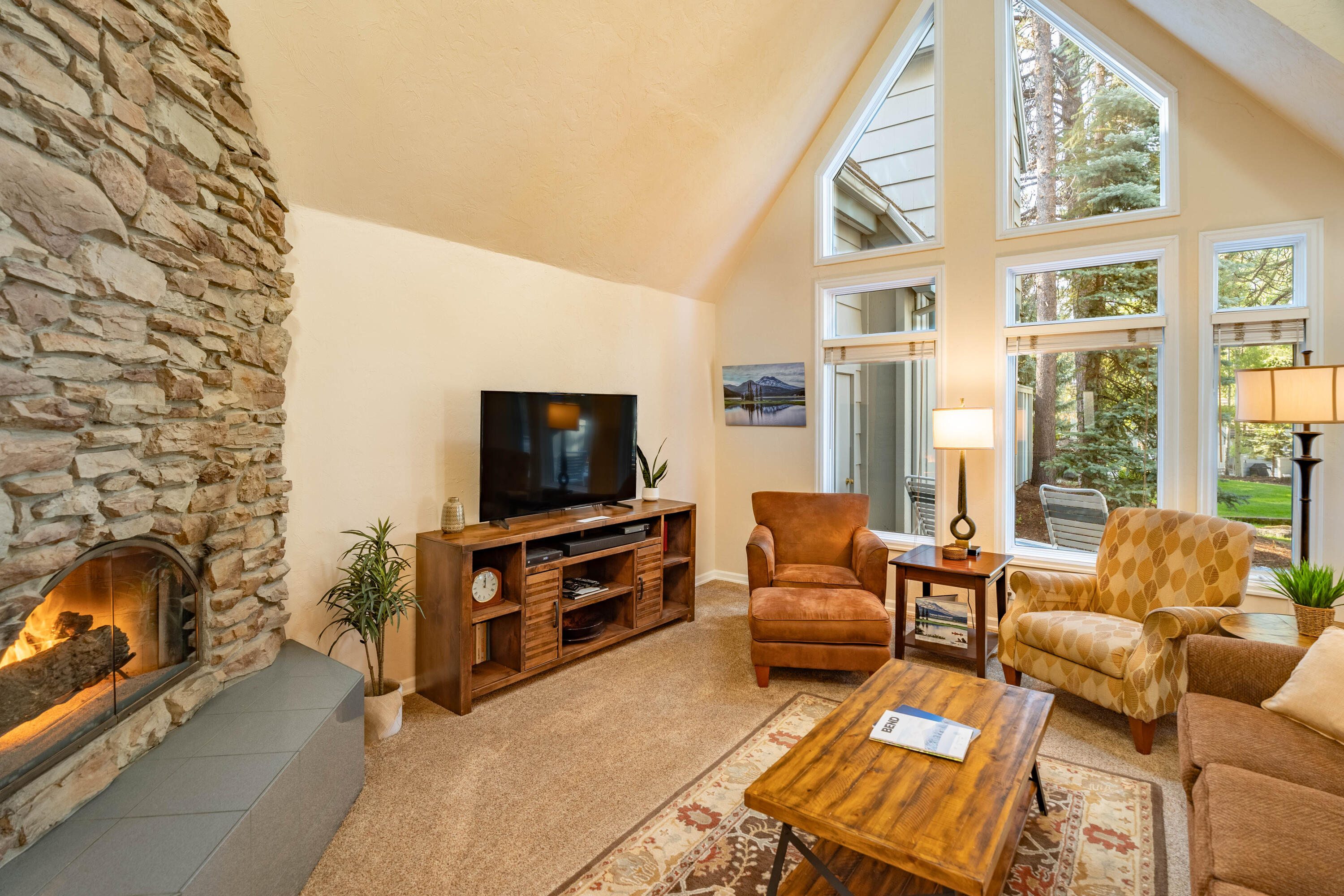 StoneTH - Residential