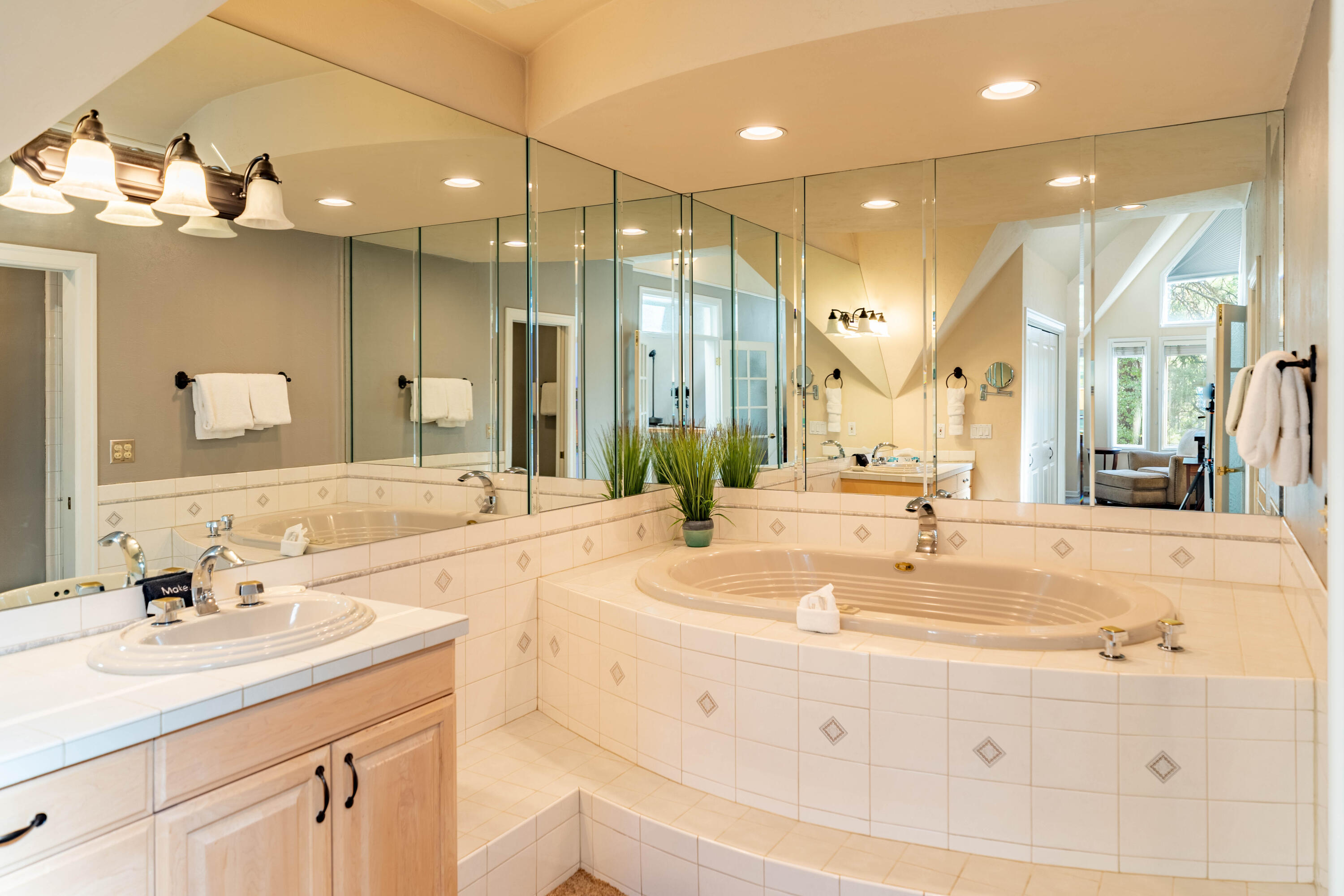 StoneTH - Residential