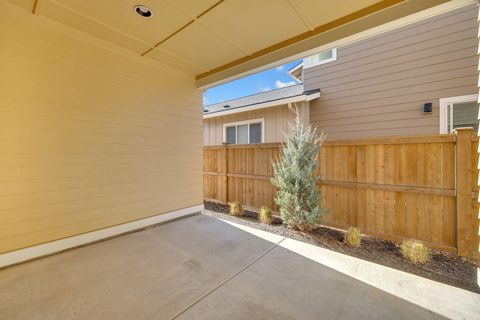 Tiny photo for 20505 Aberdeen Drive, Bend, OR 97702 (MLS # 220213899)