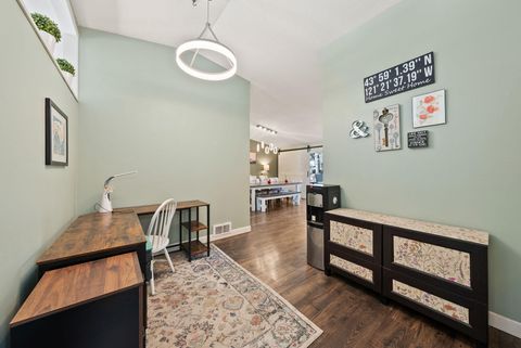 Tiny photo for 19276 Kiowa Road, Bend, OR 97702 (MLS # 220211411)