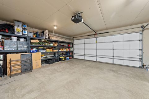 Tiny photo for 19276 Kiowa Road, Bend, OR 97702 (MLS # 220211411)