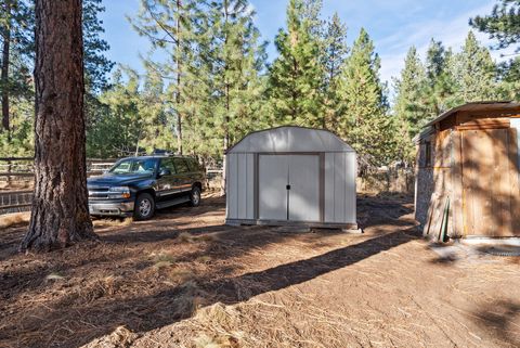Tiny photo for 19276 Kiowa Road, Bend, OR 97702 (MLS # 220211411)