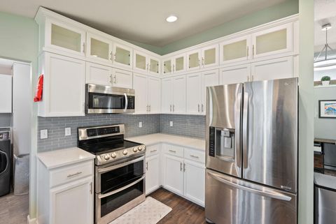 Tiny photo for 19276 Kiowa Road, Bend, OR 97702 (MLS # 220211411)