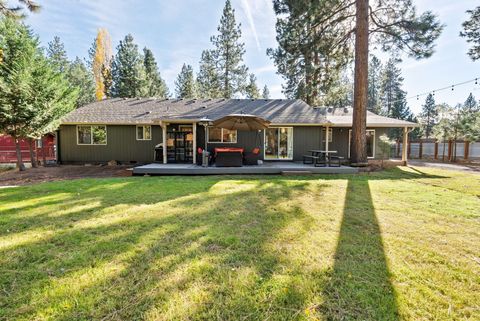 Tiny photo for 19276 Kiowa Road, Bend, OR 97702 (MLS # 220211411)