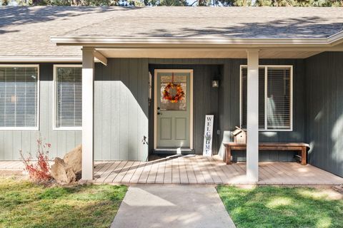 Tiny photo for 19276 Kiowa Road, Bend, OR 97702 (MLS # 220211411)