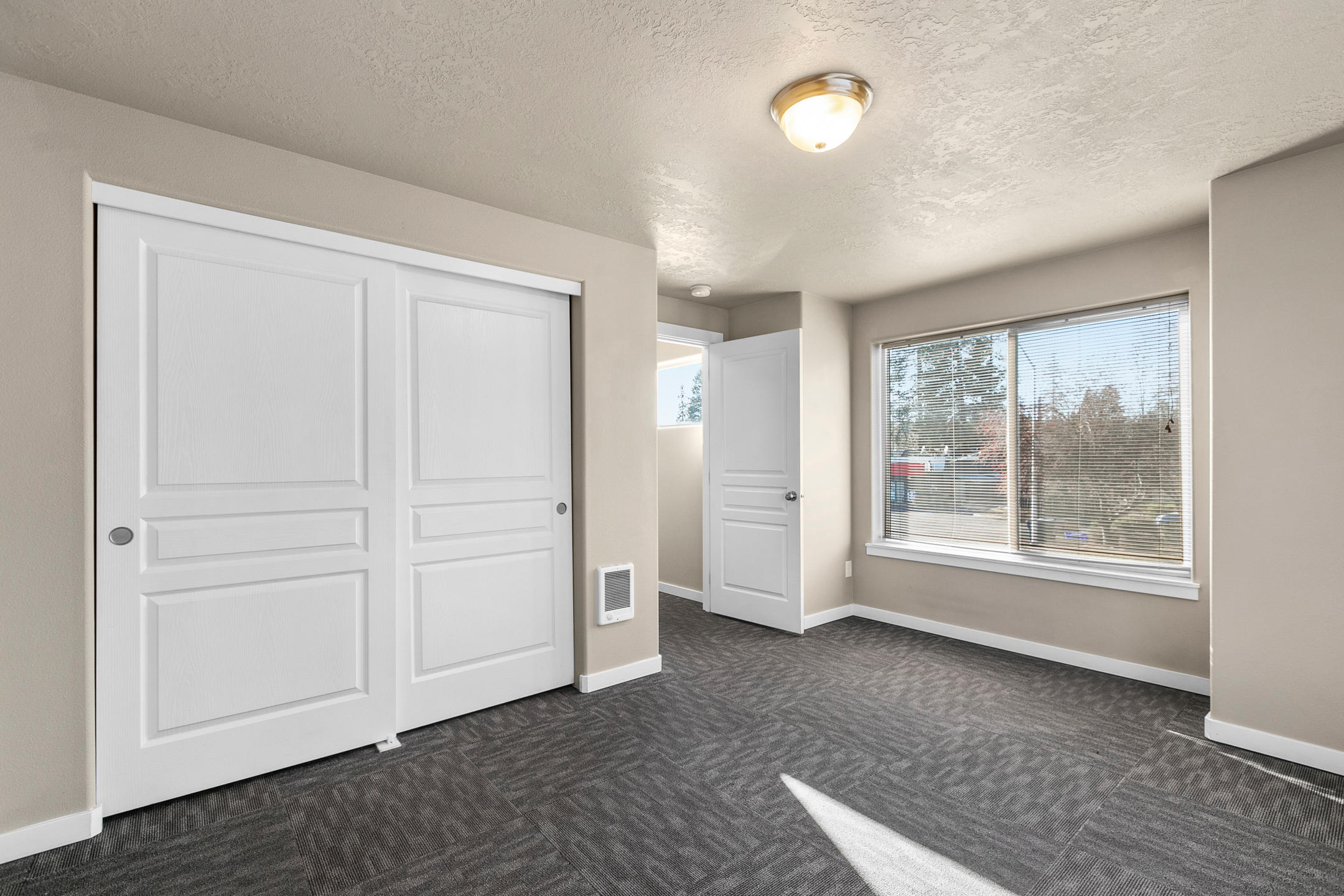 Kenwood - Residential Income