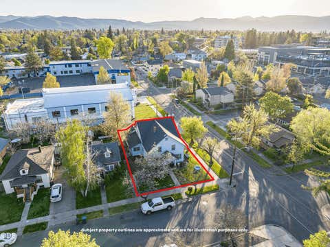 Tiny photo for 404 S Grape Street, Medford, OR 97501 (MLS # 220225854)