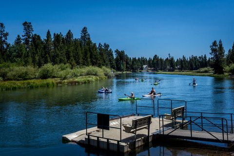 Tiny photo for 55565 Wagon Master Way, Bend, OR 97707 (MLS # 220215582)