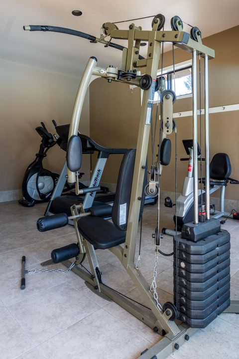 Tiny photo for 55565 Wagon Master Way, Bend, OR 97707 (MLS # 220215582)