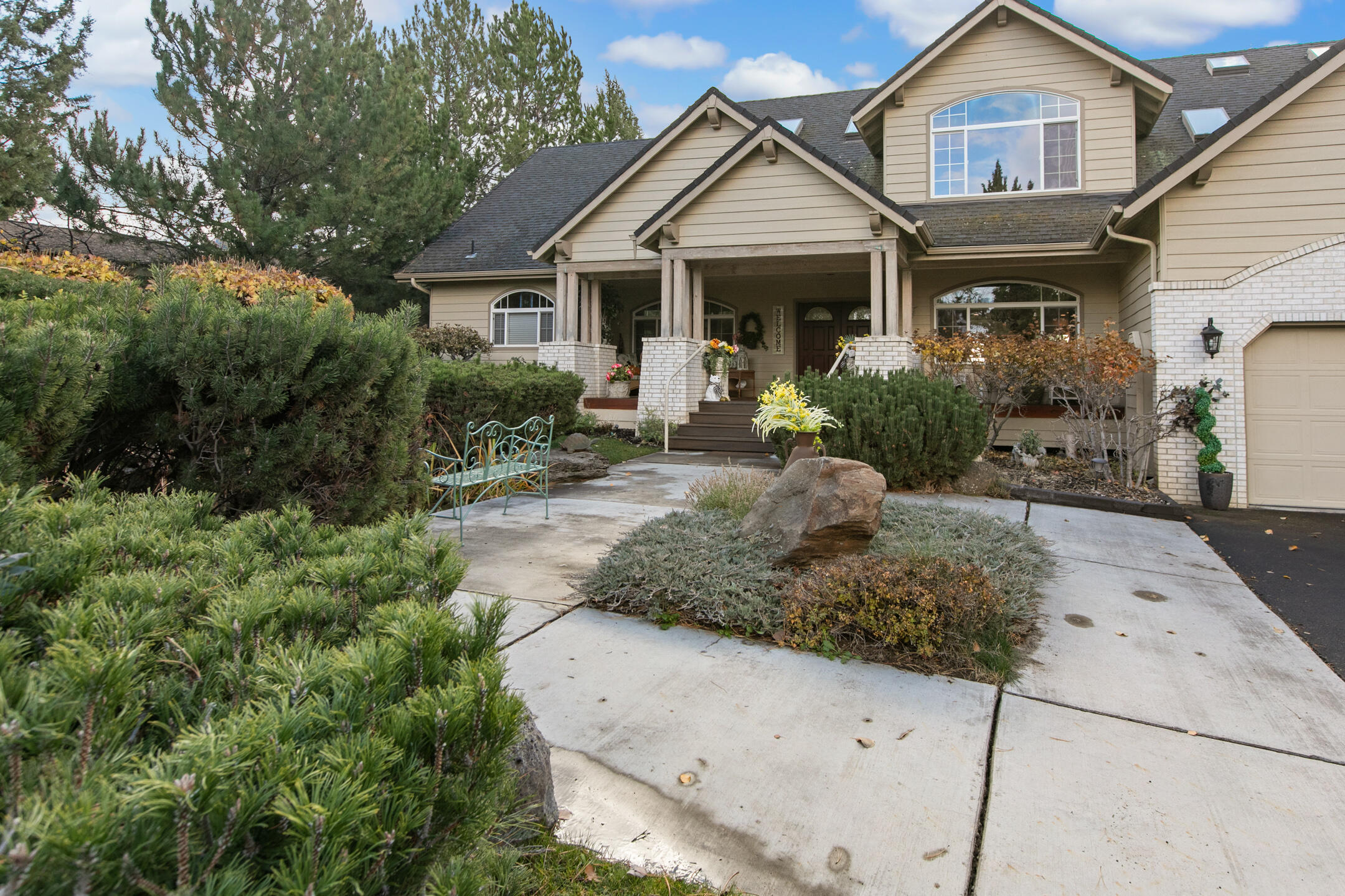 Eagle Crest - Residential