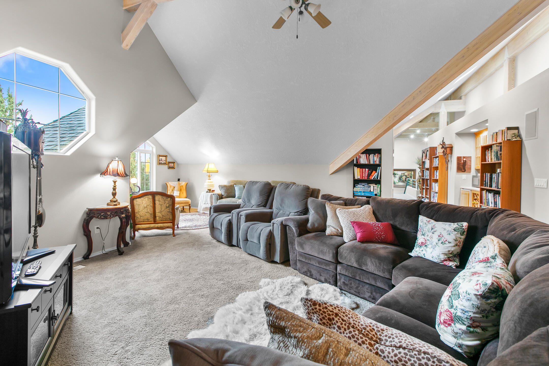 Eagle Crest - Residential