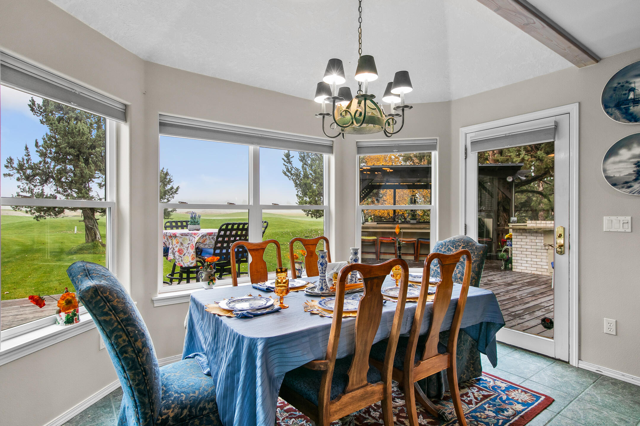 Eagle Crest - Residential