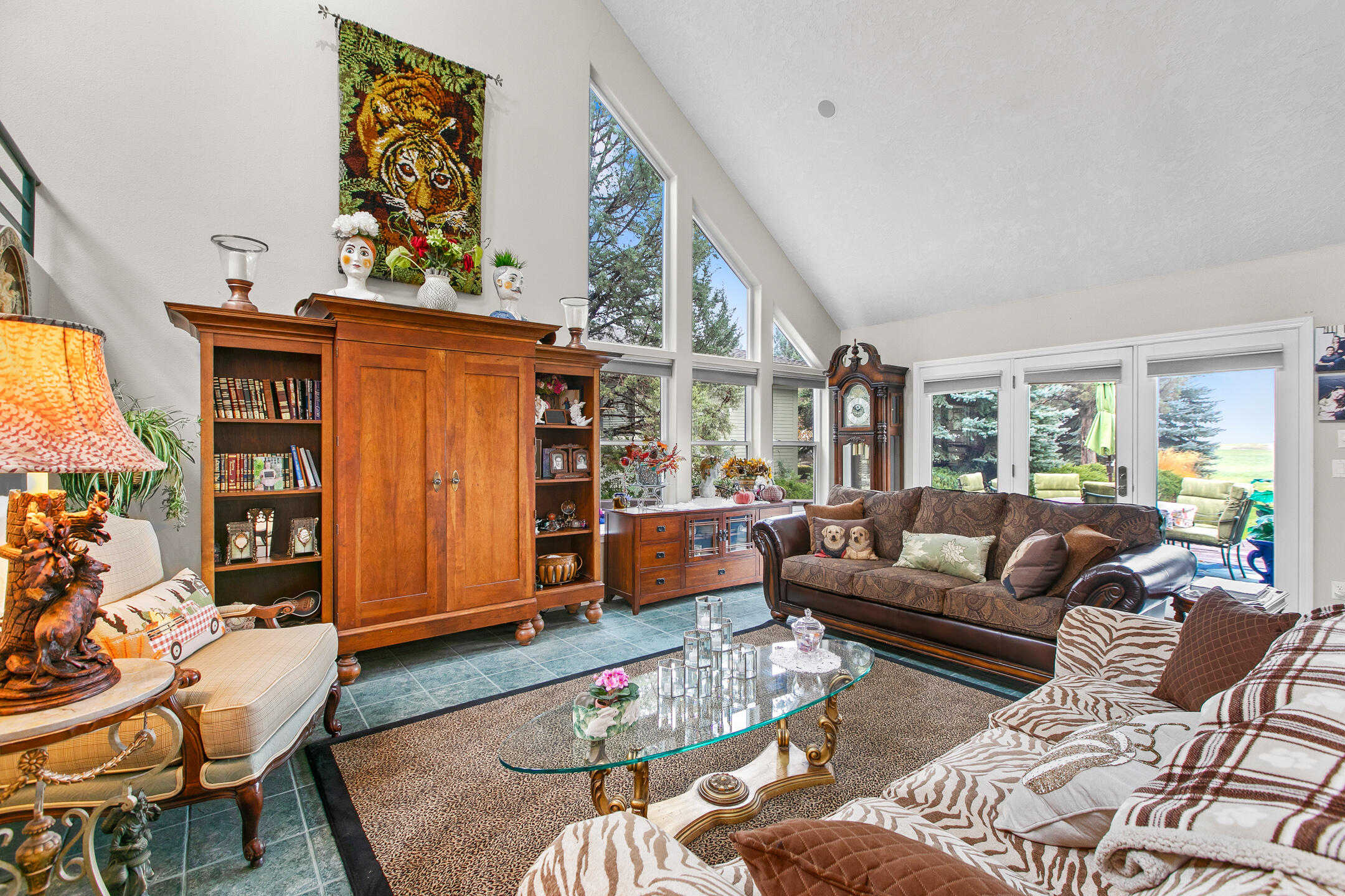 Eagle Crest - Residential