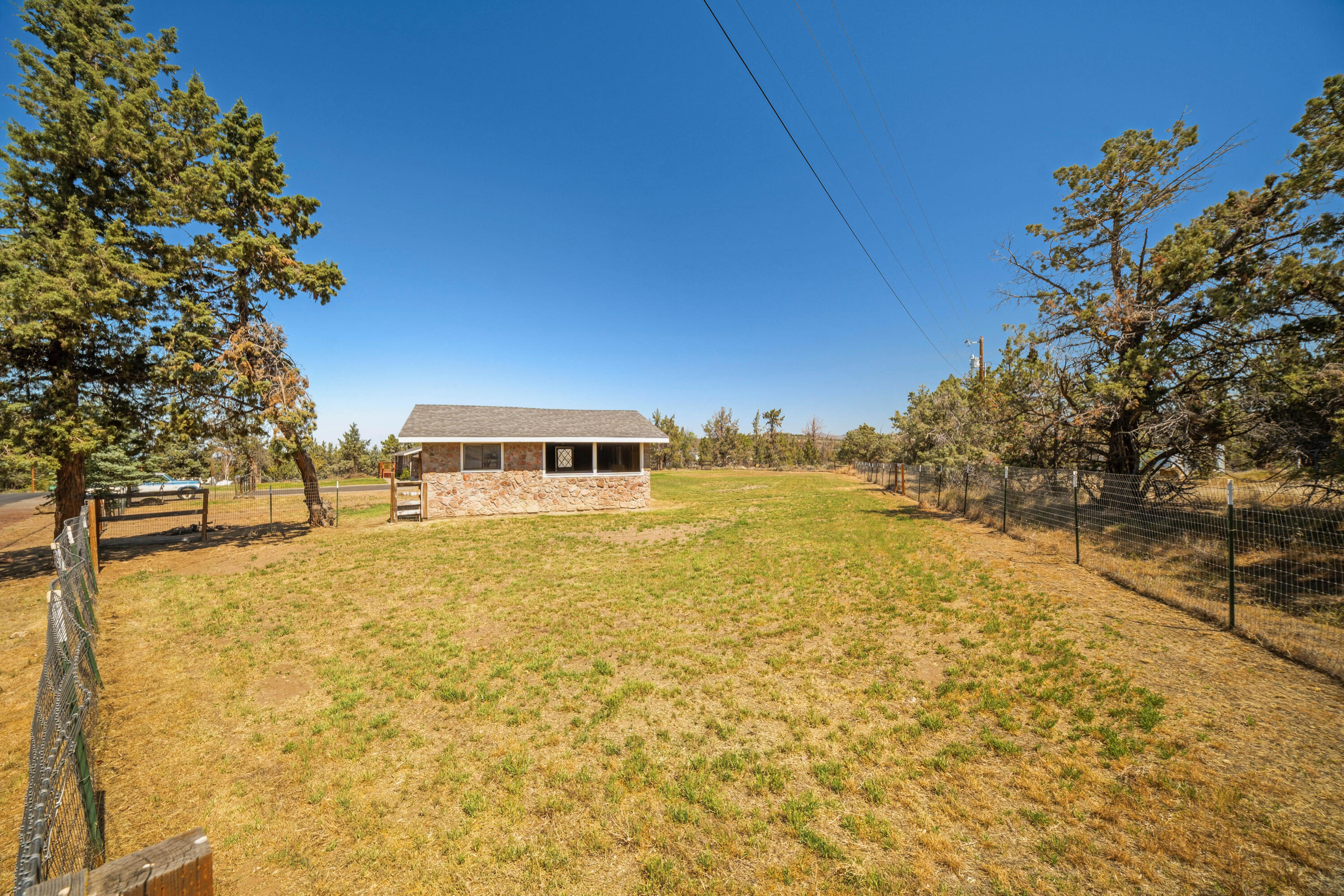 3890 NW 25th Street