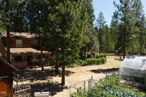 Tiny photo for 51889 Pine Loop Drive, La Pine, OR 97739 (MLS # 220225087)