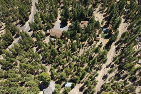 Tiny photo for 51889 Pine Loop Drive, La Pine, OR 97739 (MLS # 220225087)