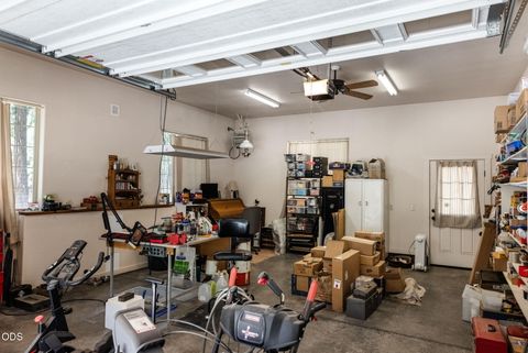 Tiny photo for 51889 Pine Loop Drive, La Pine, OR 97739 (MLS # 220225087)