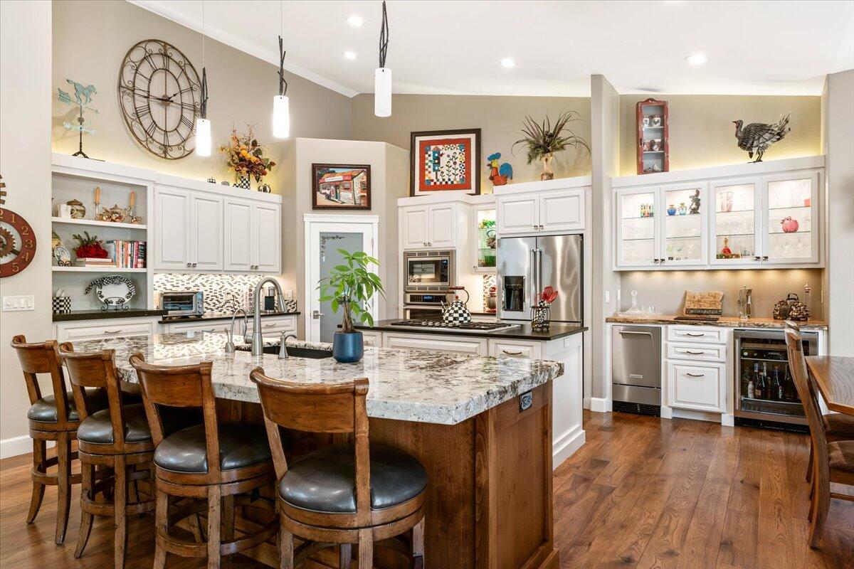 Eagle Crest - Residential