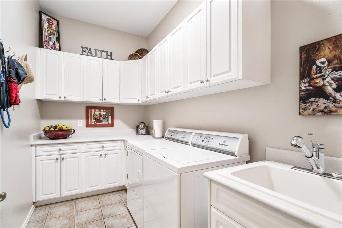 Eagle Crest - Residential