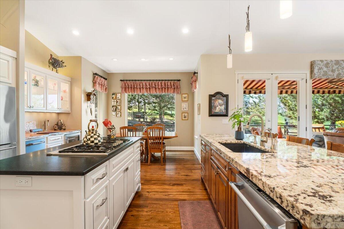 Eagle Crest - Residential