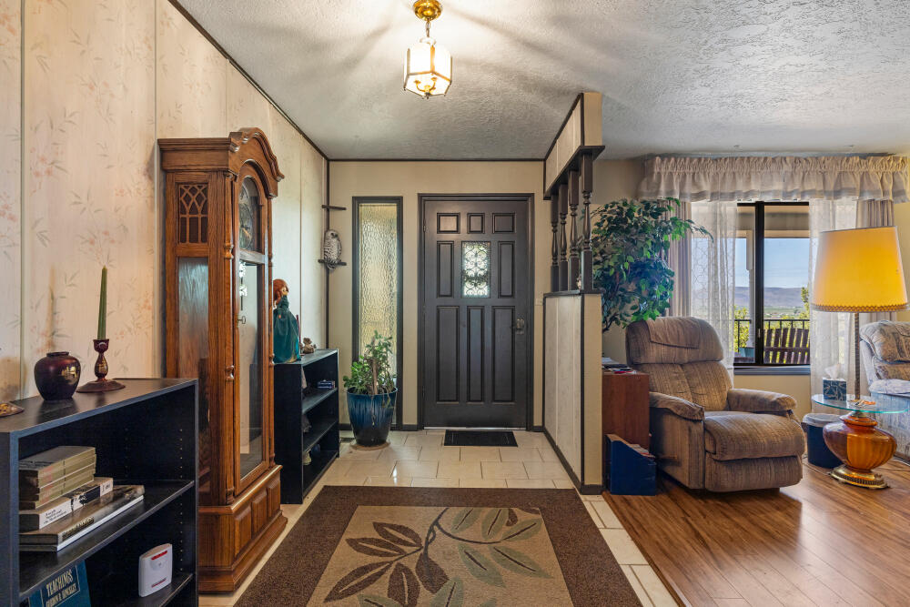 Chalet Vista - Residential