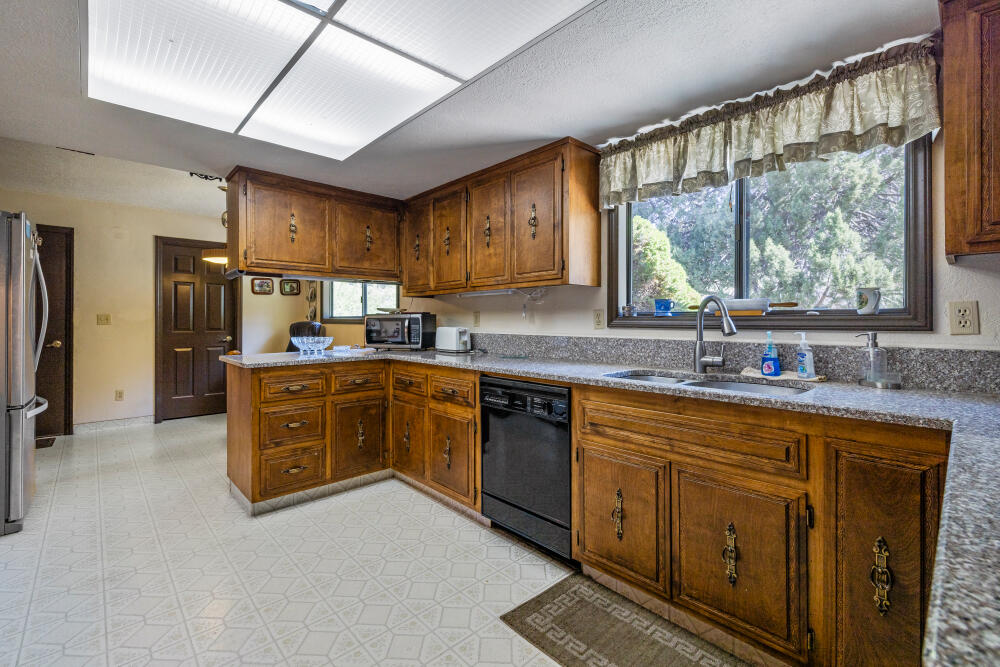 Chalet Vista - Residential