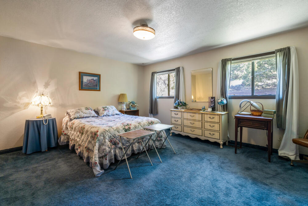 Chalet Vista - Residential