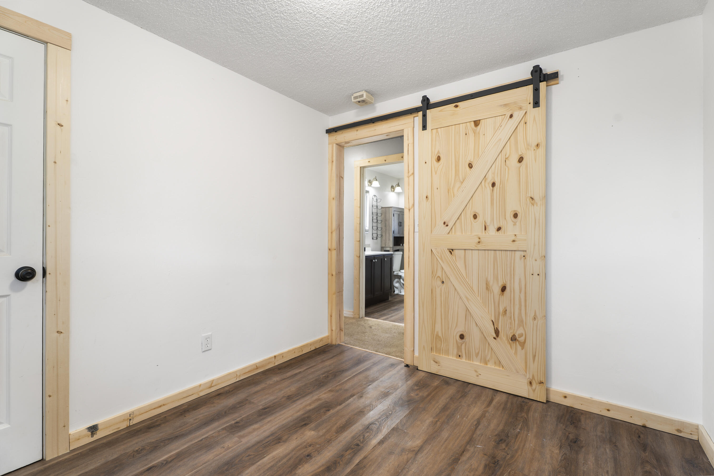 Alexander Hodges - Residential