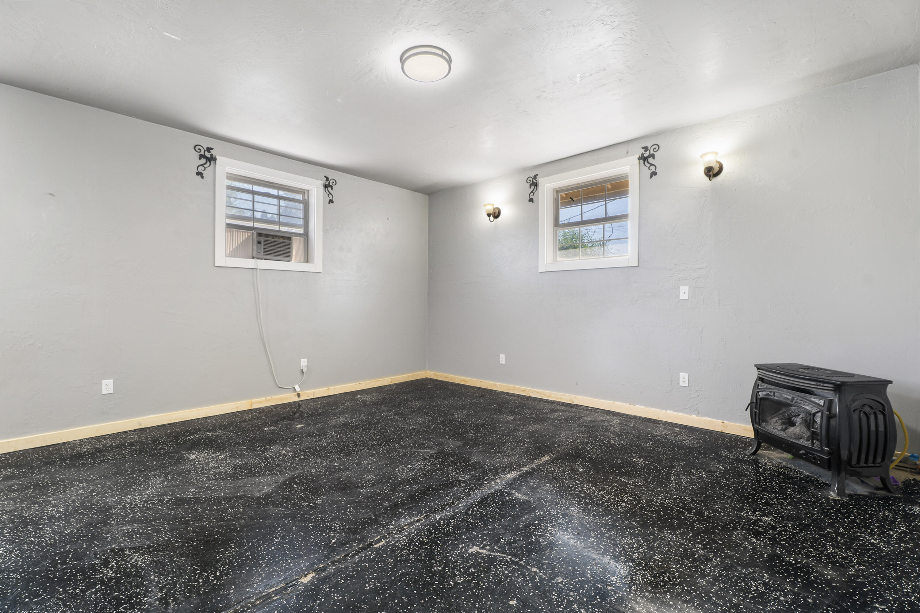 Alexander Hodges - Residential