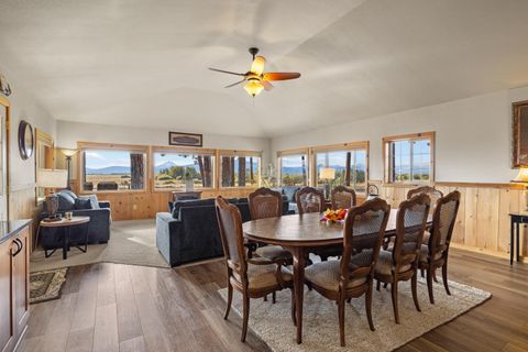 Tiny photo for 32486 Modoc Point Road, Chiloquin, OR 97624 (MLS # 220213730)