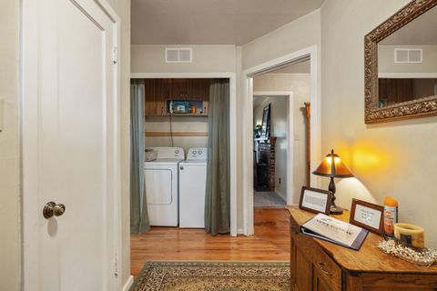 Tiny photo for 32486 Modoc Point Road, Chiloquin, OR 97624 (MLS # 220213730)