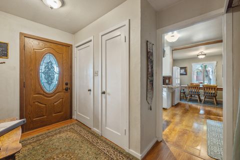 Tiny photo for 32486 Modoc Point Road, Chiloquin, OR 97624 (MLS # 220213730)