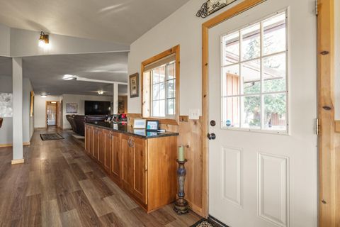 Tiny photo for 32486 Modoc Point Road, Chiloquin, OR 97624 (MLS # 220213730)