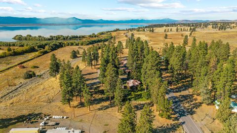 Tiny photo for 32486 Modoc Point Road, Chiloquin, OR 97624 (MLS # 220213730)