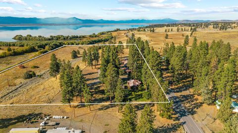 Tiny photo for 32486 Modoc Point Road, Chiloquin, OR 97624 (MLS # 220213730)