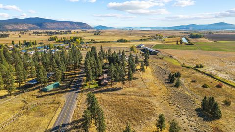 Tiny photo for 32486 Modoc Point Road, Chiloquin, OR 97624 (MLS # 220213730)