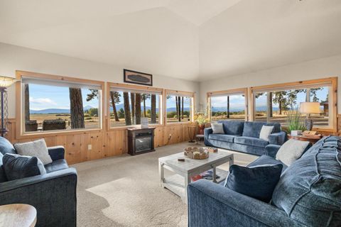 Tiny photo for 32486 Modoc Point Road, Chiloquin, OR 97624 (MLS # 220213730)